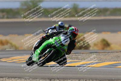 media/Oct-08-2022-SoCal Trackdays (Sat) [[1fc3beec89]]/Turn 14 (1050am)/